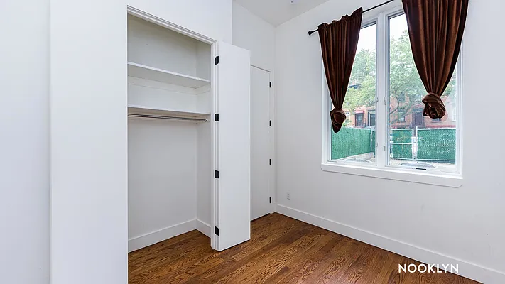 Rented by Nooklyn NYC LLC | media 11