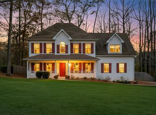 7272 Coral Lake Dr, Flowery Branch, GA 30542