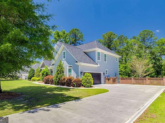 3rd image of 325 Polly Branch Dr