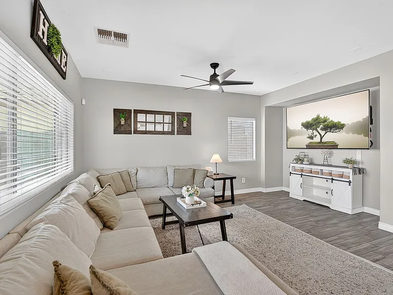 118 W Dragon Tree Ave — Photo 10