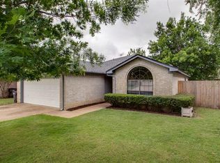 3801 Fairhaven Dr, Fort Worth, TX 76123