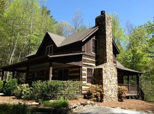 99 Spruce Ct, Sapphire, NC 28774