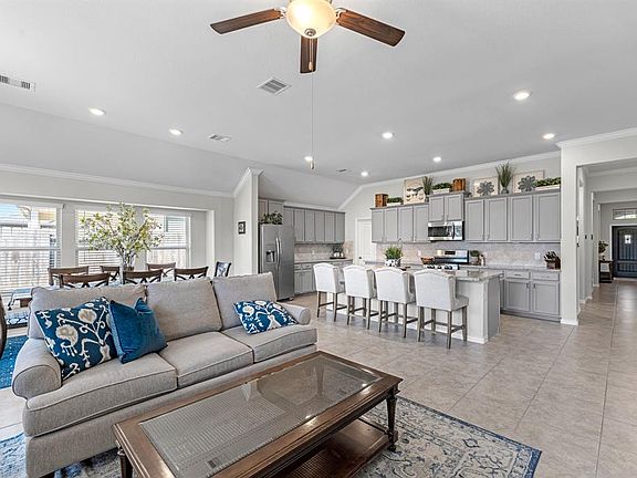 5th image of 3438 Crescent Vista Drive