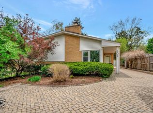 609 Saint Charles Rd, Glen Ellyn, IL 60137