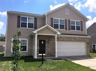 7813 Fox Glen Dr, Indianapolis, IN 46239