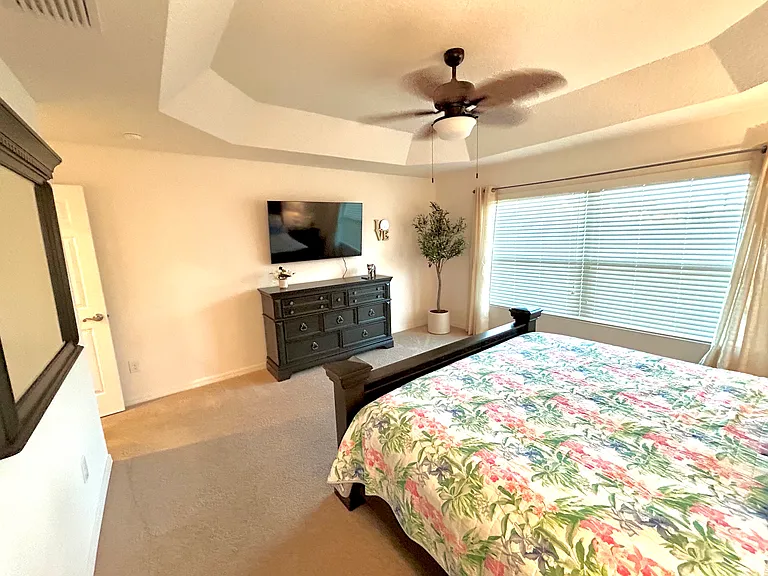 3425 Leelanau Ct — Photo 10