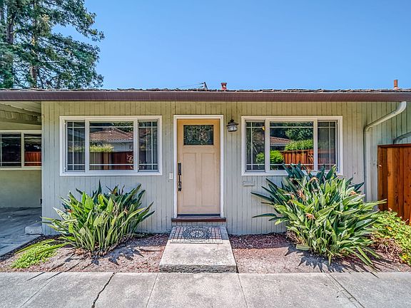 4th image of 86 Garden Way