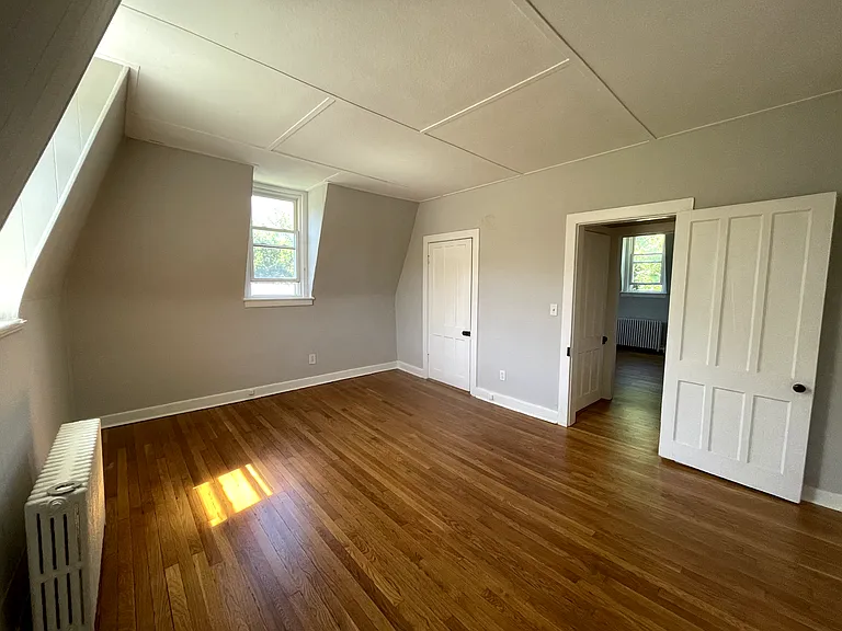 4 Main St #5 — Photo 17