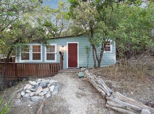 147 Choctaw Trl, Lakehills, TX 78063