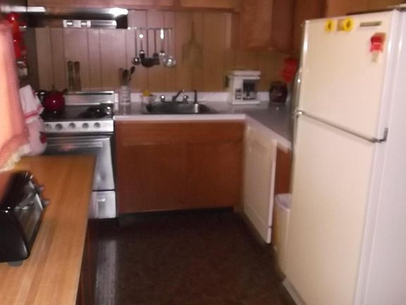 4th image of 2527 Penn Hills Dr