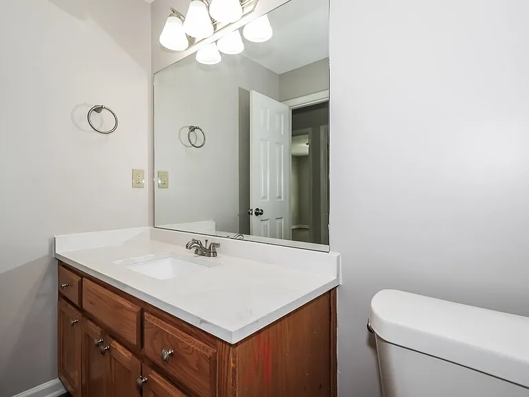 1582 Wind River Cir E — Photo 16
