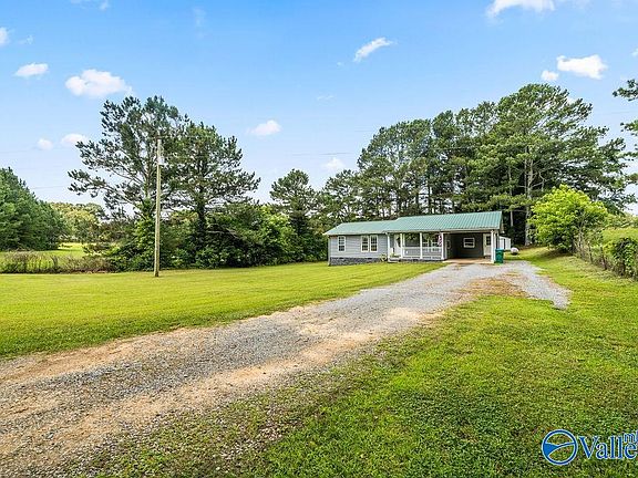 5th image of 419 County Road 582