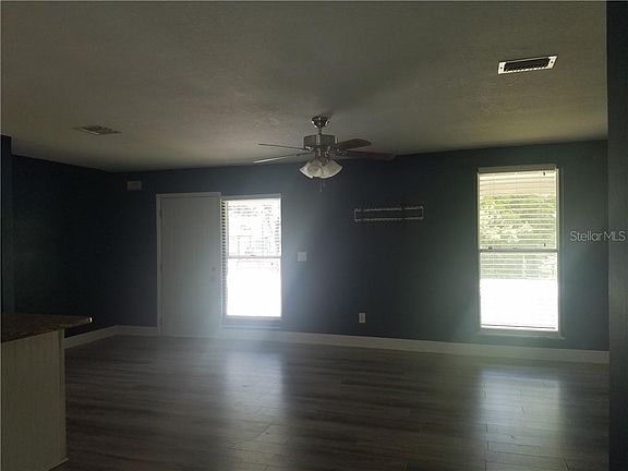 5th image of 1411 E Lombardy Dr