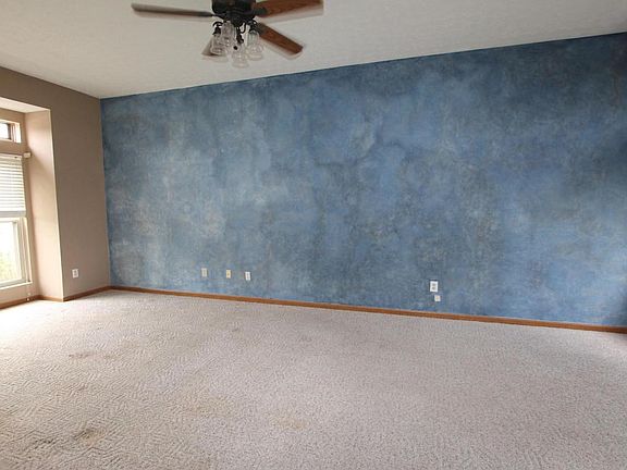3rd image of 714 Tricolor Dr
