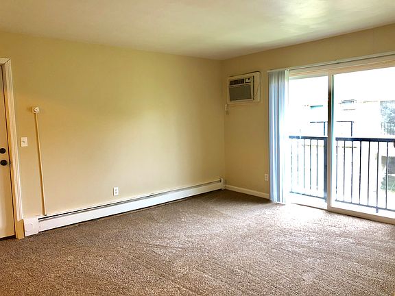5th image of 3620 Richmond St APT 8