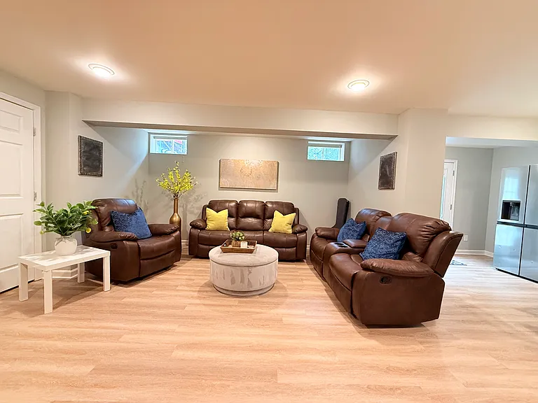 12088 Maidenhair Dr — Photo 2
