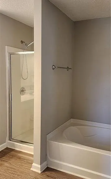 413 Windstone Trl — Photo 39