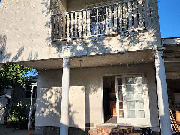 2nd image of 1420 N Myers St #B