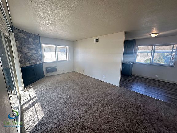 4th image of 245 Washington St #4