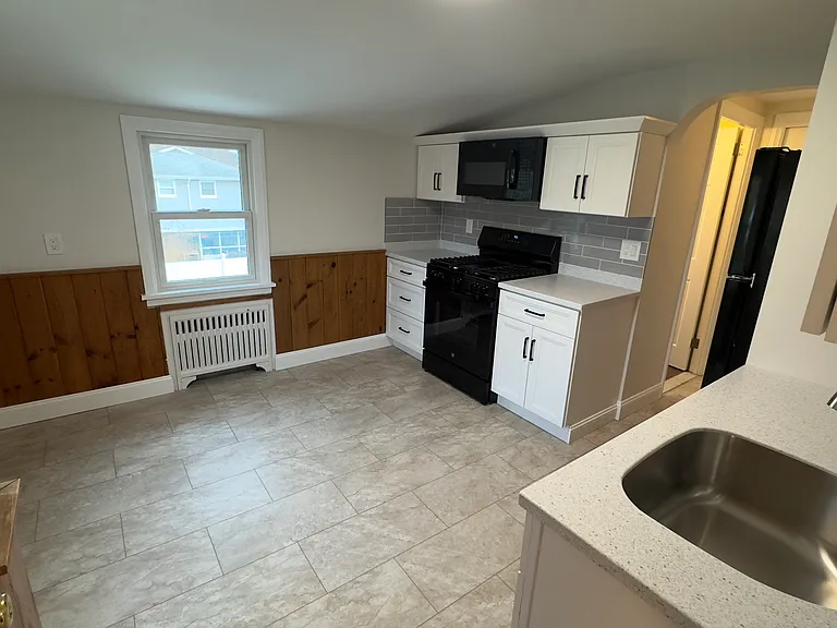 163 Center St #2 — Photo 22