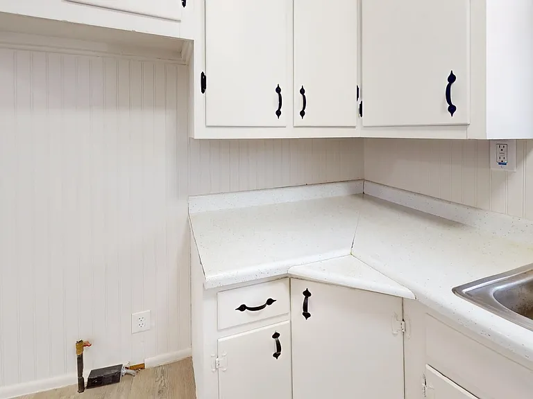 109 W Ely St — Photo 26