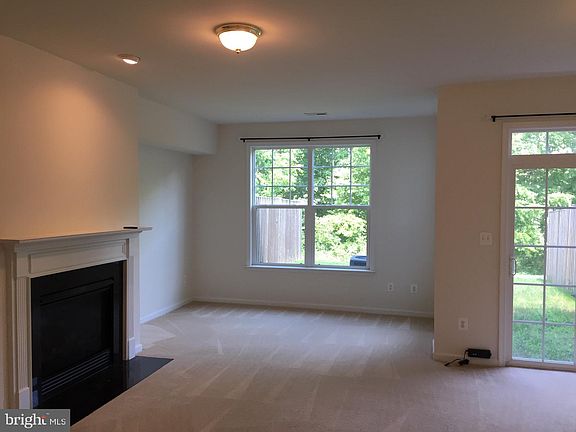 5th image of 14170 Catbird Dr