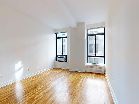 3rd image of 1 Astor Pl APT 7E