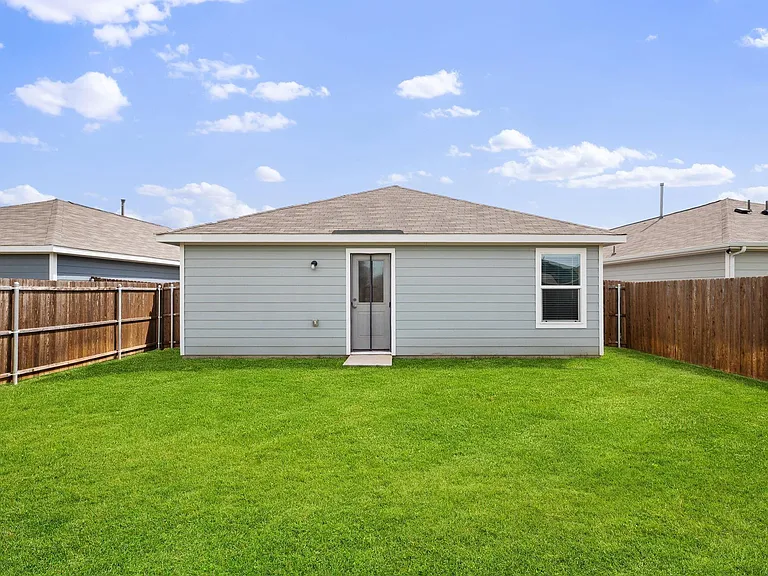 7509 Gray Wolf Ln — Photo 26