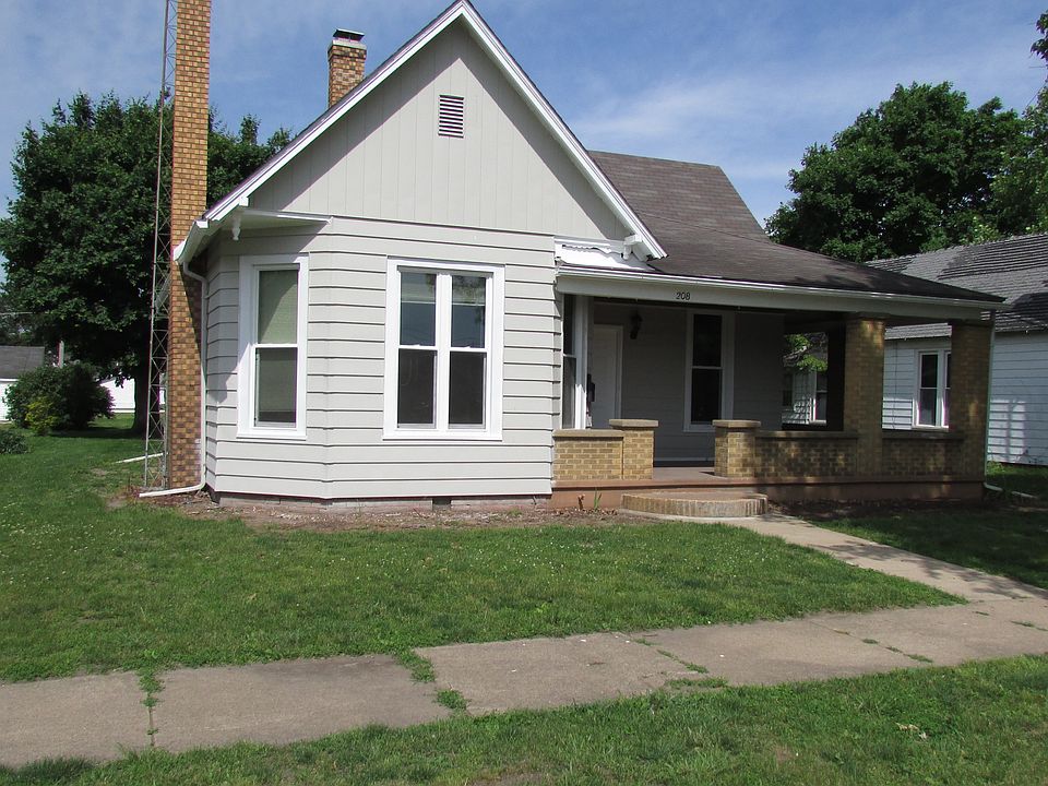 1st image of 208 S Jefferson St