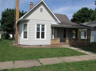 208 S Jefferson St, Worthington, IN 47471