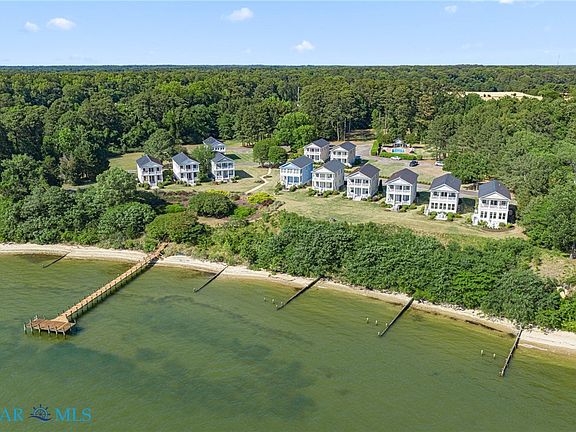 5th image of 410 High Bank Rd