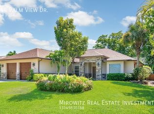 144 Palm View Dr, Naples, FL 34110