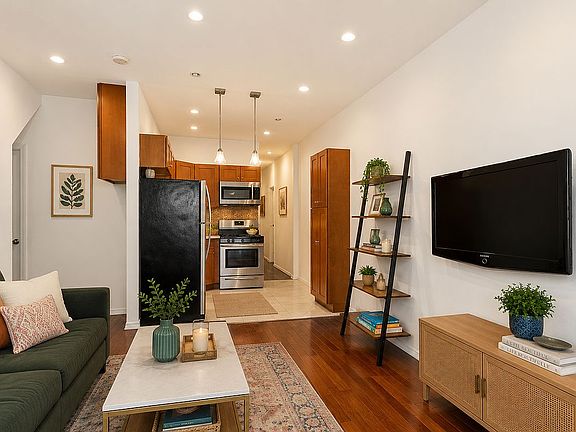 2nd image of 71 De Sales Pl