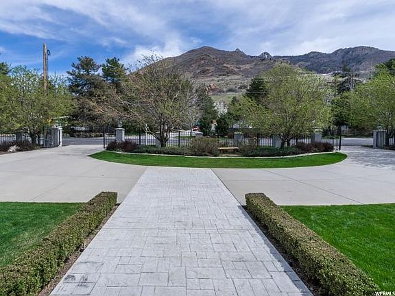 4th image of 5500 S Holladay Blvd
