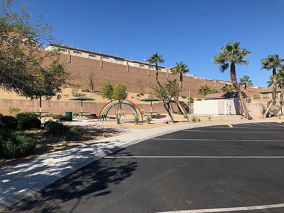 Small Park with dog run