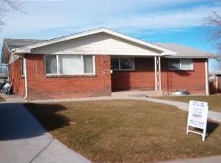 6534 Benton Cir, Arvada, CO 80003