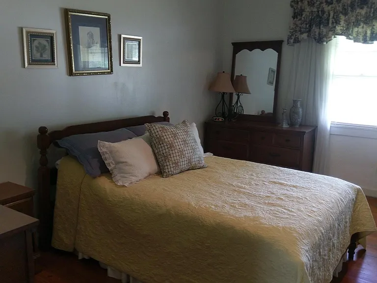 Spacious bedroom