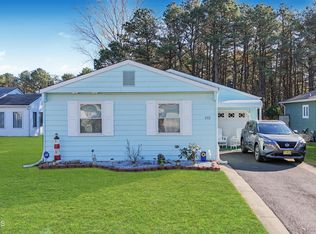 232 Orlando Blvd, Toms River, NJ 08757