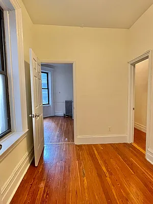 Rented by Oxford Property Group | media 20