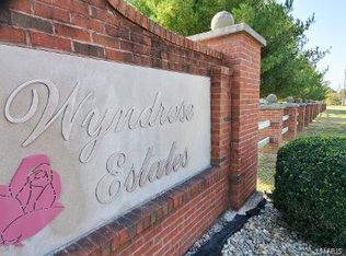 155 Wyndrose Estates Dr, Belleville, IL 62226