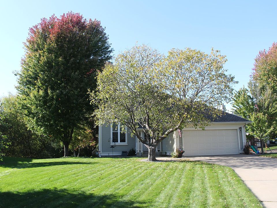 1st image of 309 Cherry Hill Bay