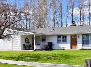 413 Hickory Rd, Thief River Falls, MN 56701