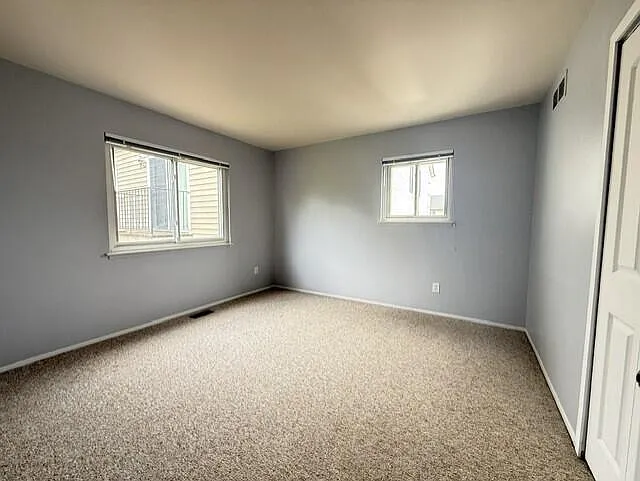 3485 Burbank Dr — Photo 9