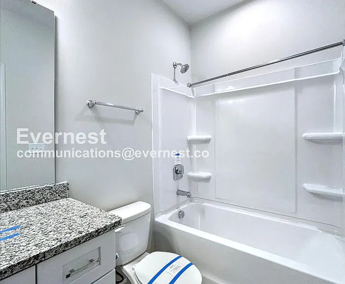 312 N Correll St — Photo 10