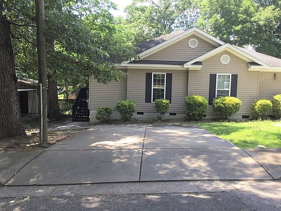 4th image of 703 1/2 Jefferson Dr