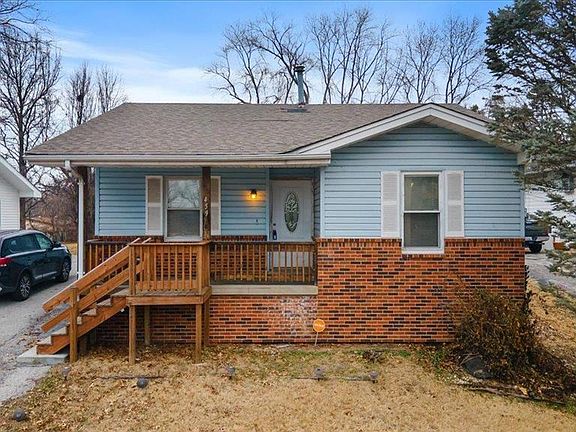 2nd image of 459 Bluff Dr
