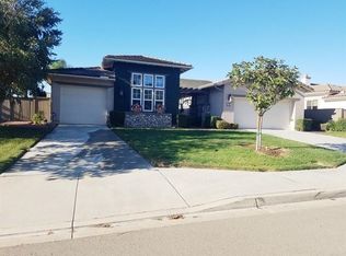 587 S Hidden Trails Rd, Escondido, CA 92027