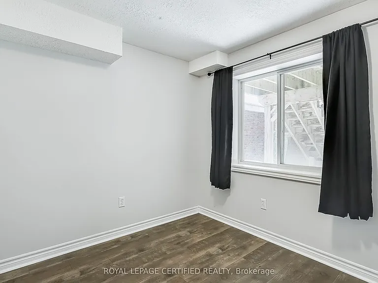 37 Wilkie Cres — Photo 26