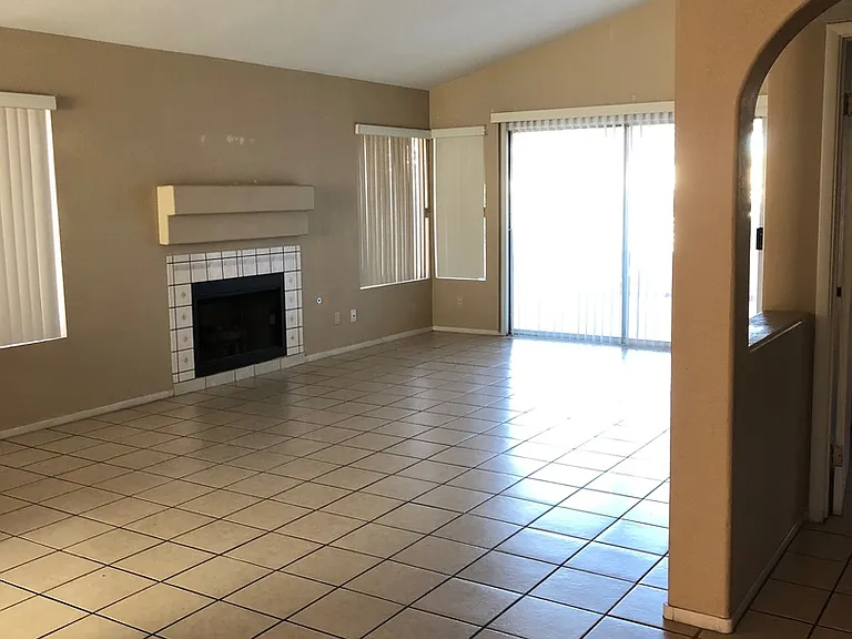 6492 Lombard Dr — Photo 9