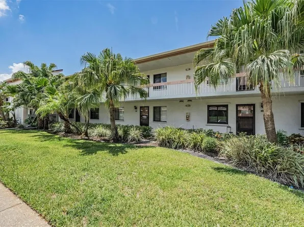 112 Lakeview Pl #12, Oldsmar, FL 34677